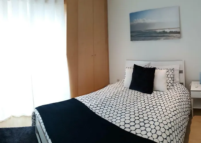 New Center 1 Min Walk Beach/river/casino!!! Apartment