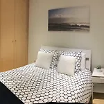 Apartment New Center 1 Min Walk Beach/river/casino!!!