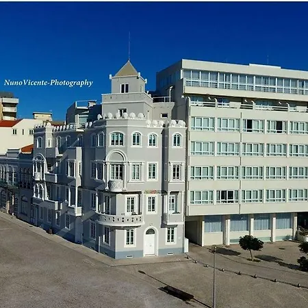 New Center 1 Min Walk Beach/river/casino!!! Фигейра-да-Фош