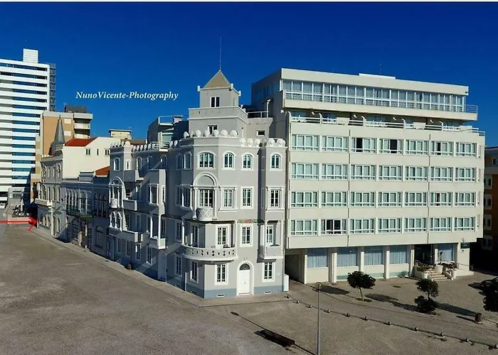 New Center 1 Min Walk Beach/river/casino!!! Фигейра-да-Фош