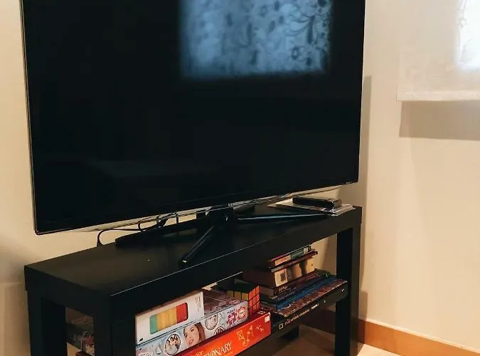 Апартаменты New Center 1 Min Walk Beach/river/casino!!!